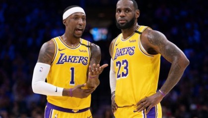 【观察】有人克制有人激进 截止日催生最乱争冠格局