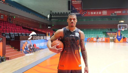 九游APP下载-山东高速主场迎战江苏，新外援今晚将迎首秀，邱彪透露琼斯伤情